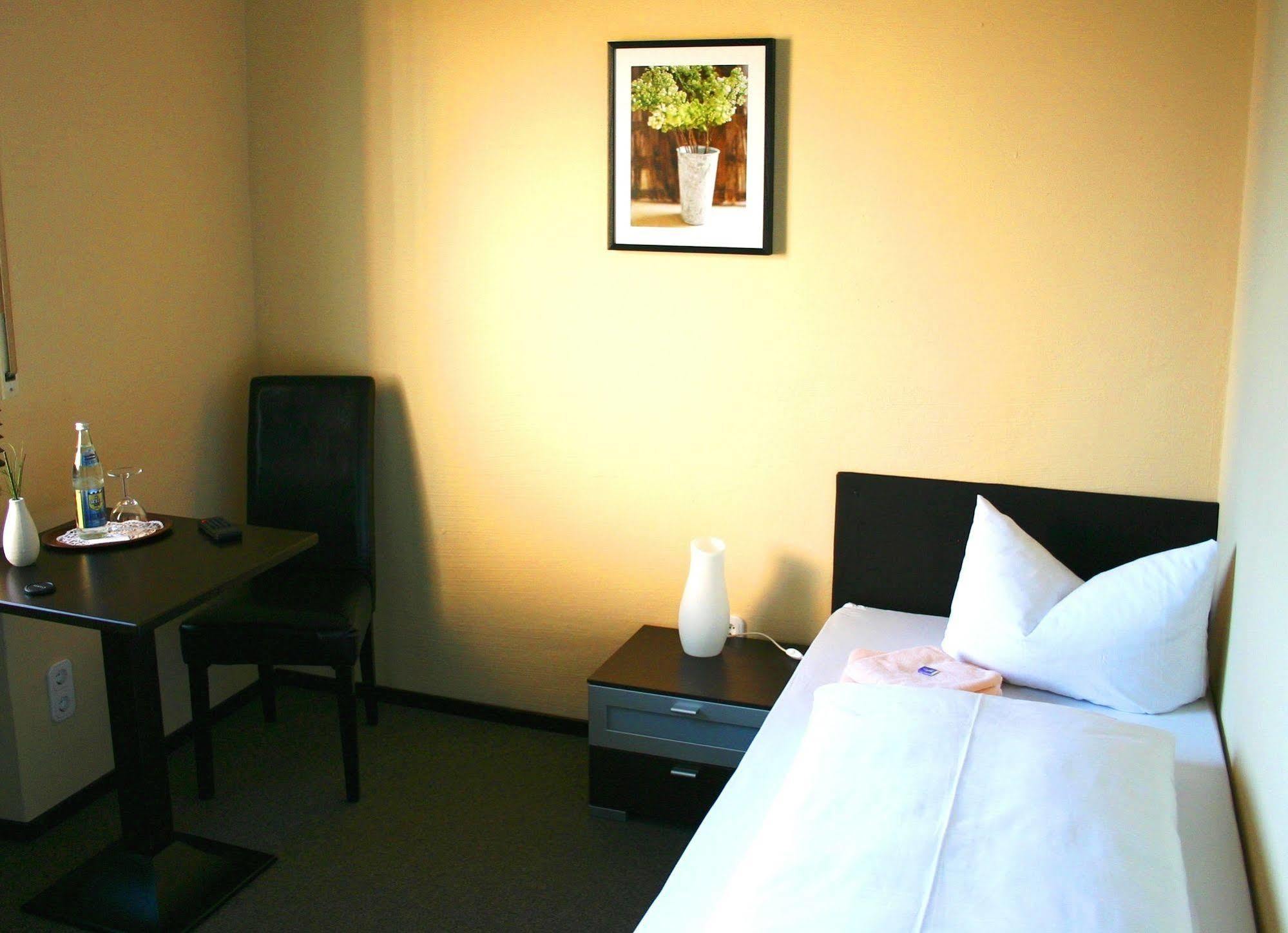 Hotel Augsburg Goldener Falke 외부 사진